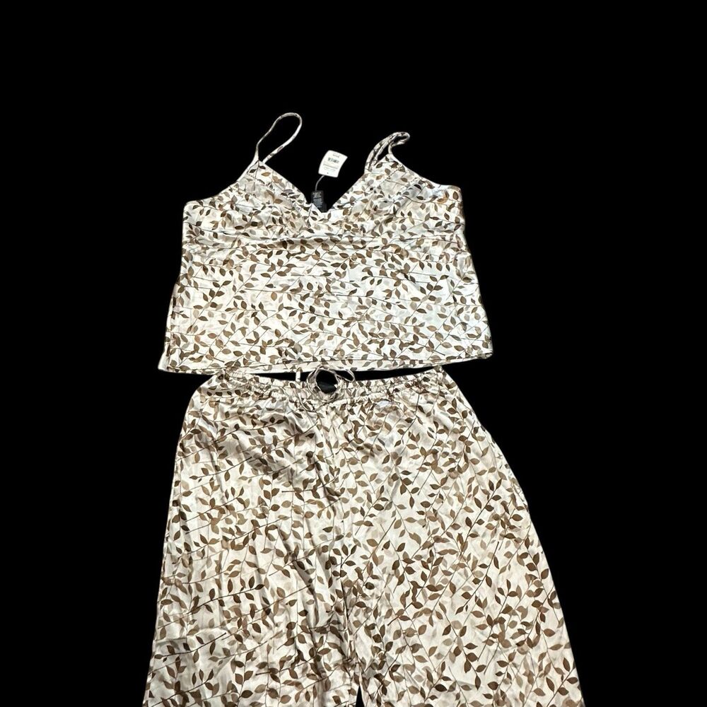 Secret Treasures 2 Pack Satin Pajama Sets Leaf Print Green Tan 3X Tops 2X Pants - Picture 5 of 9